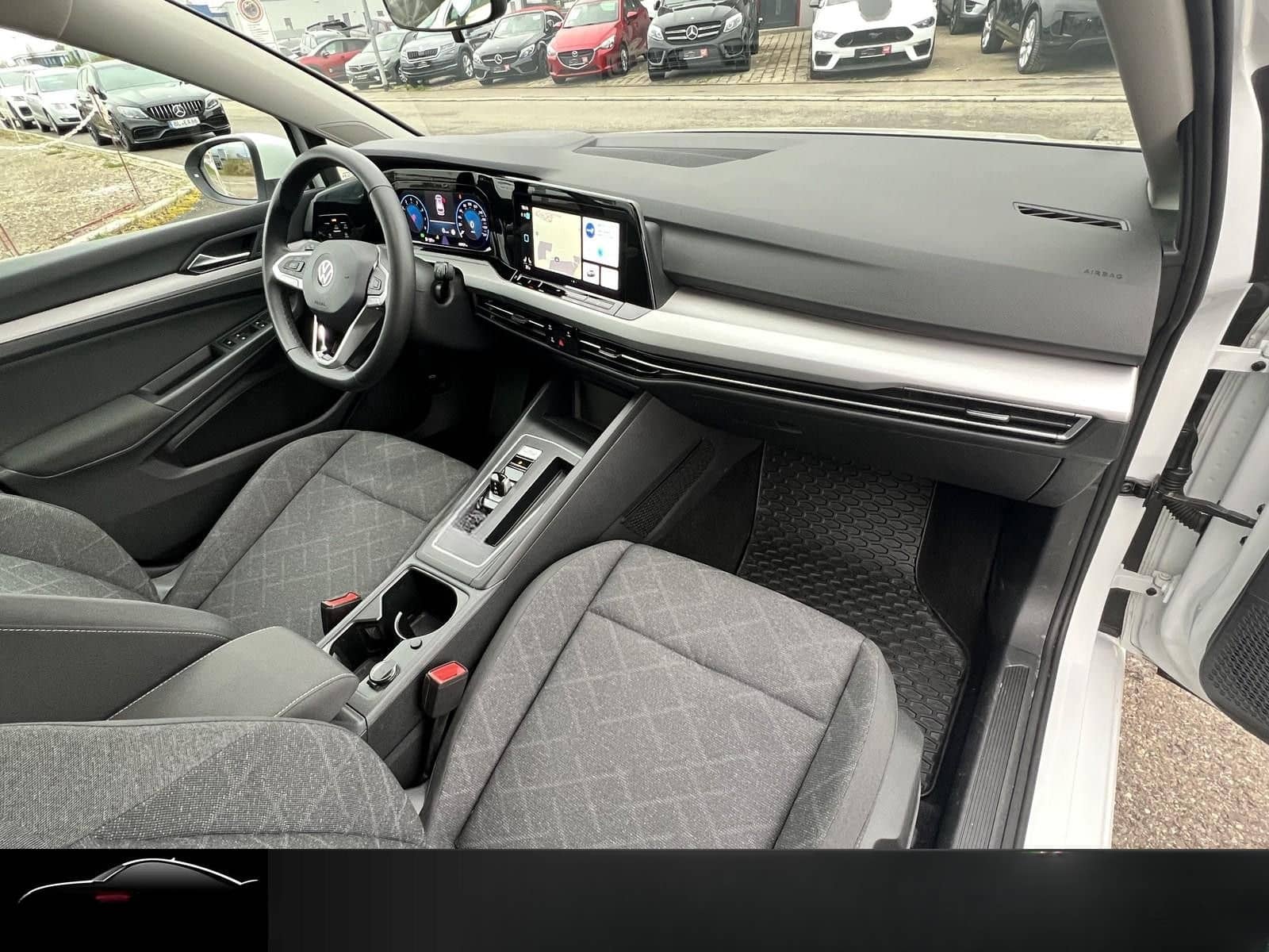 Volkswagen Golf VIII Variant Life eTSI ACC|LED|CARPLAY|NAV foto 19