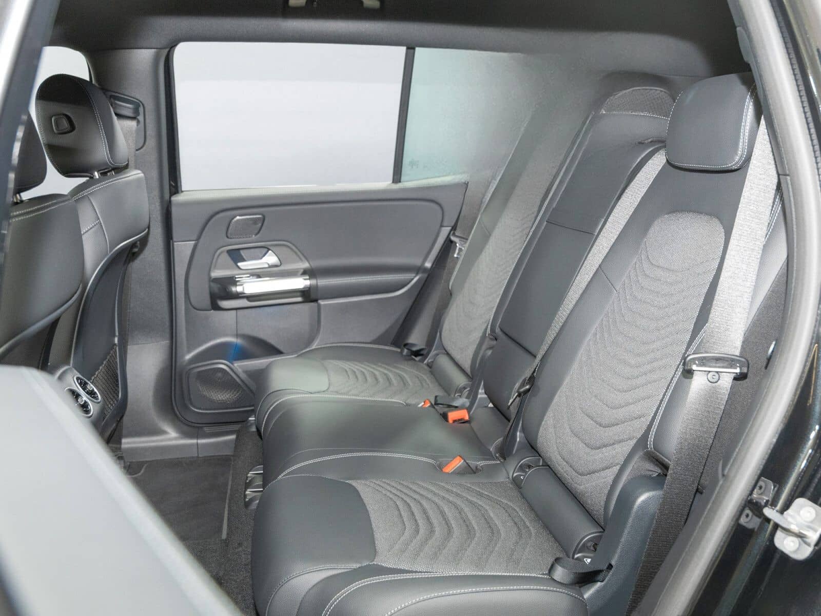 Mercedes-Benz EQB 350 4M Progressive LED/Kamera/Adv.Sound/SHZ foto 13