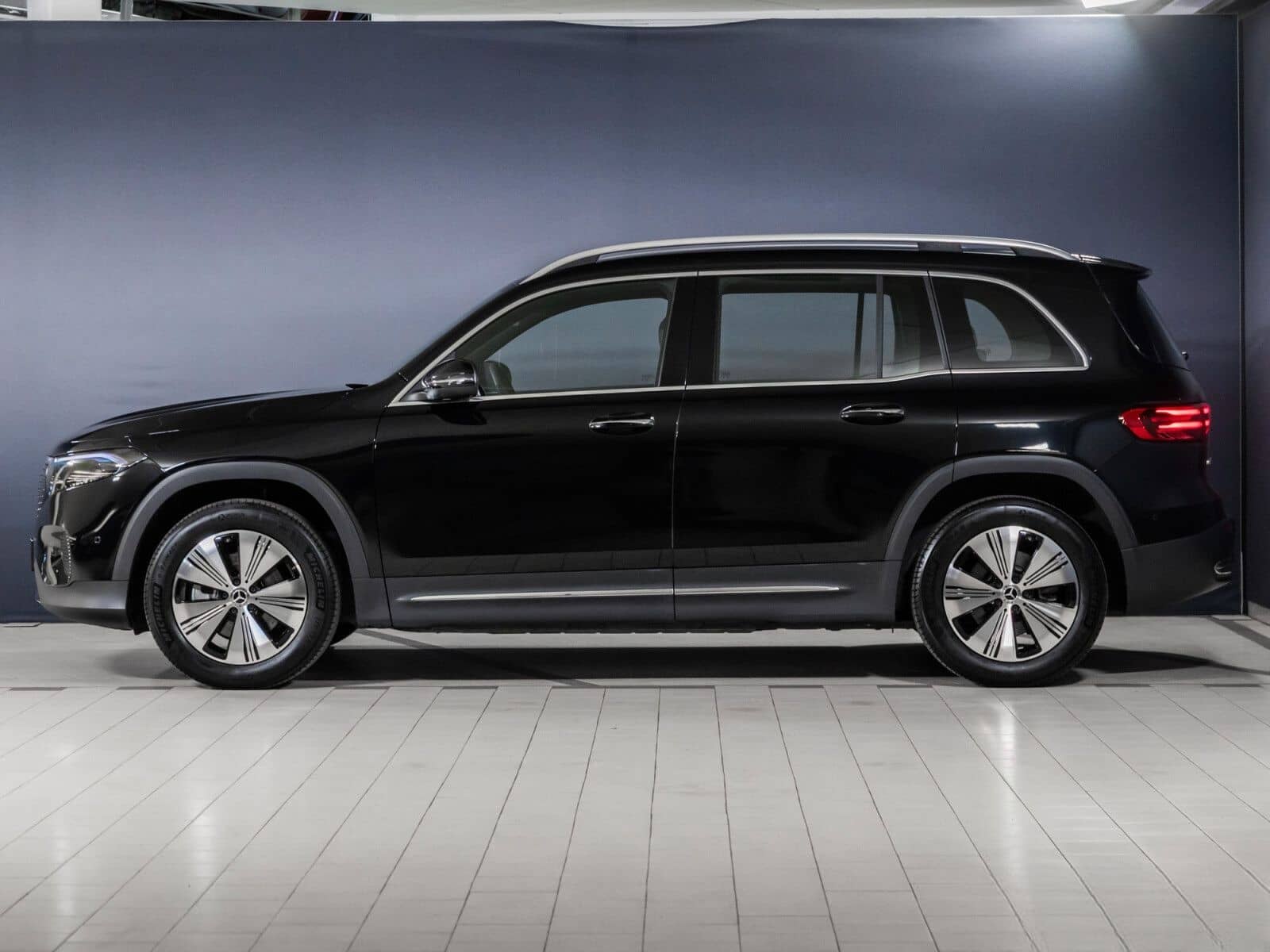 Mercedes-Benz EQB 350 4M Progressive LED/Kamera/Adv.Sound/SHZ foto 3