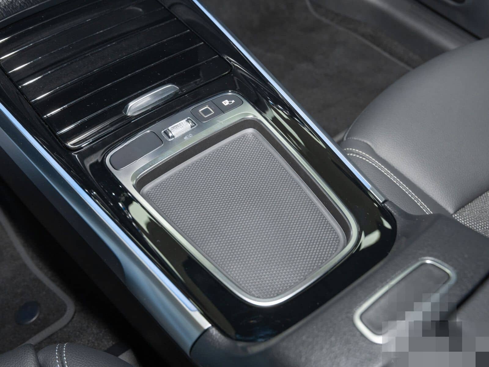 Mercedes-Benz EQB 350 4M Progressive LED/Kamera/Adv.Sound/SHZ foto 22