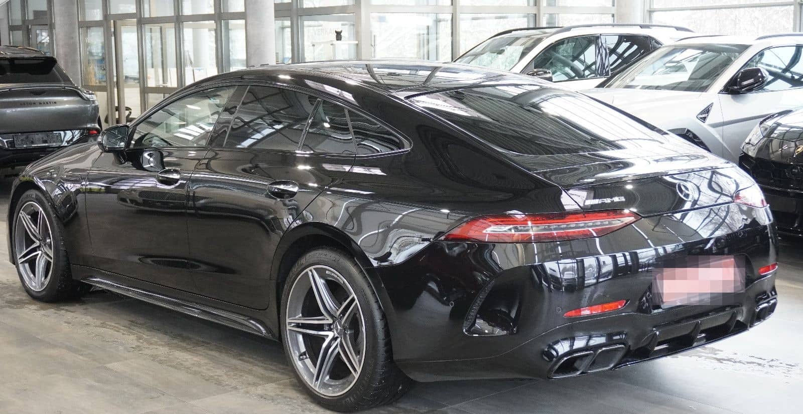 Mercedes-Benz AMG GT63 S*PANO*CARBON*NIGHT*STHZ*BURM*DESIGNO foto 7