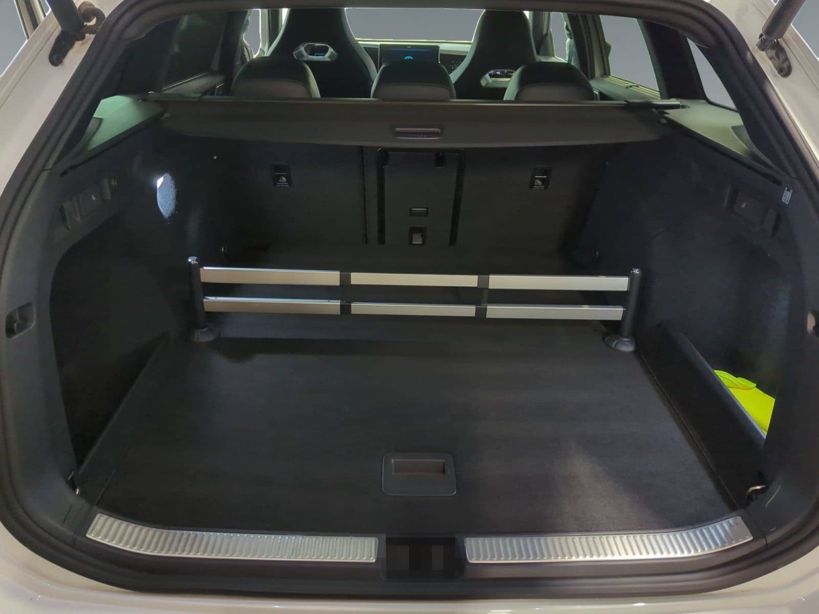 Volkswagen Passat 2.0 TDI 4M DSG R-Line MATRIX NAVI KLIMA foto 22