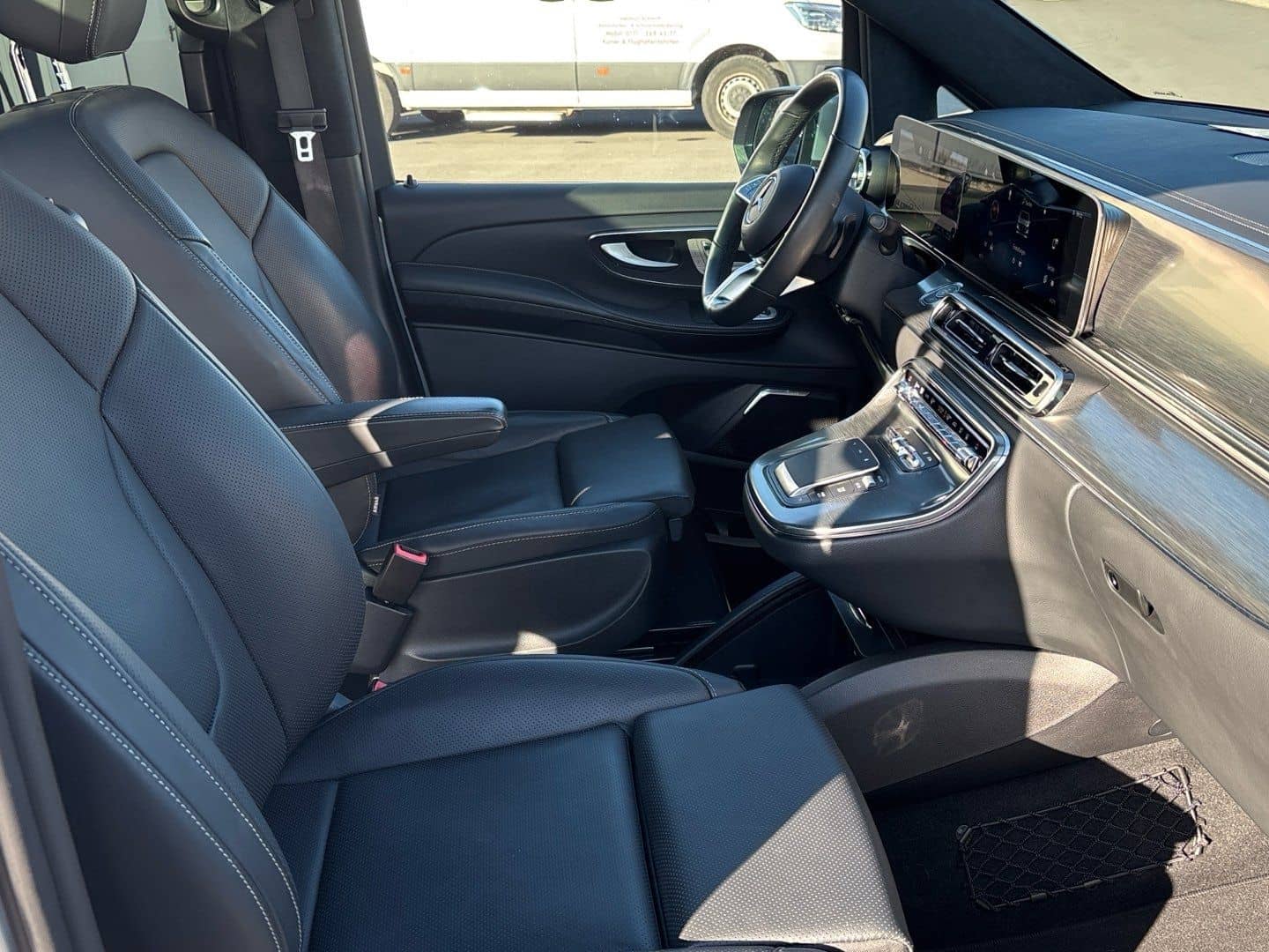 Mercedes-Benz V 300 d Exclusive 4x4 lang AIRMATIC Pano 360° 9G foto 14