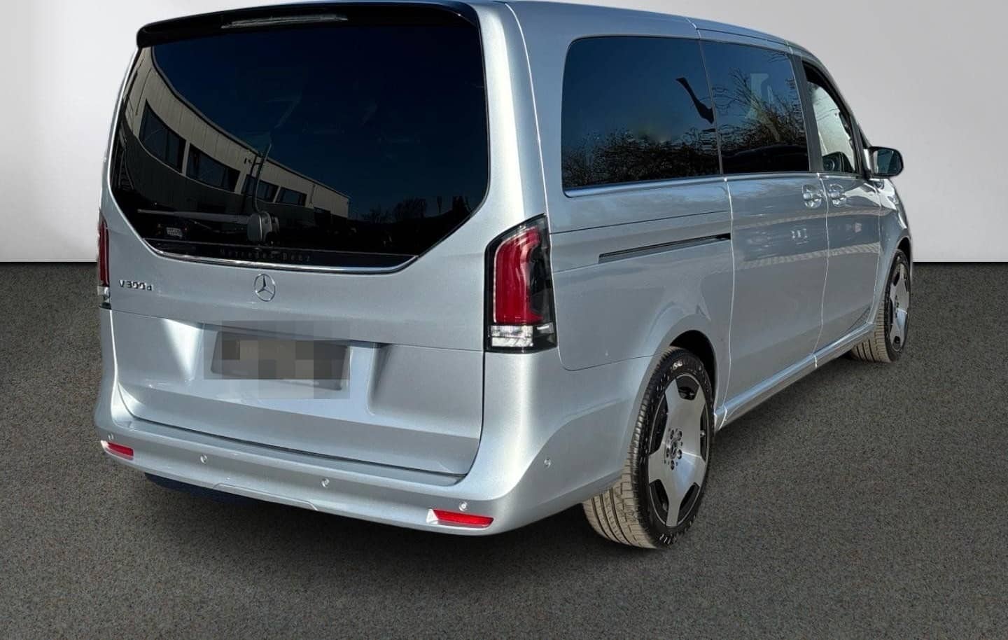 Mercedes-Benz V 300 d Exclusive 4x4 lang AIRMATIC Pano 360° 9G foto 4