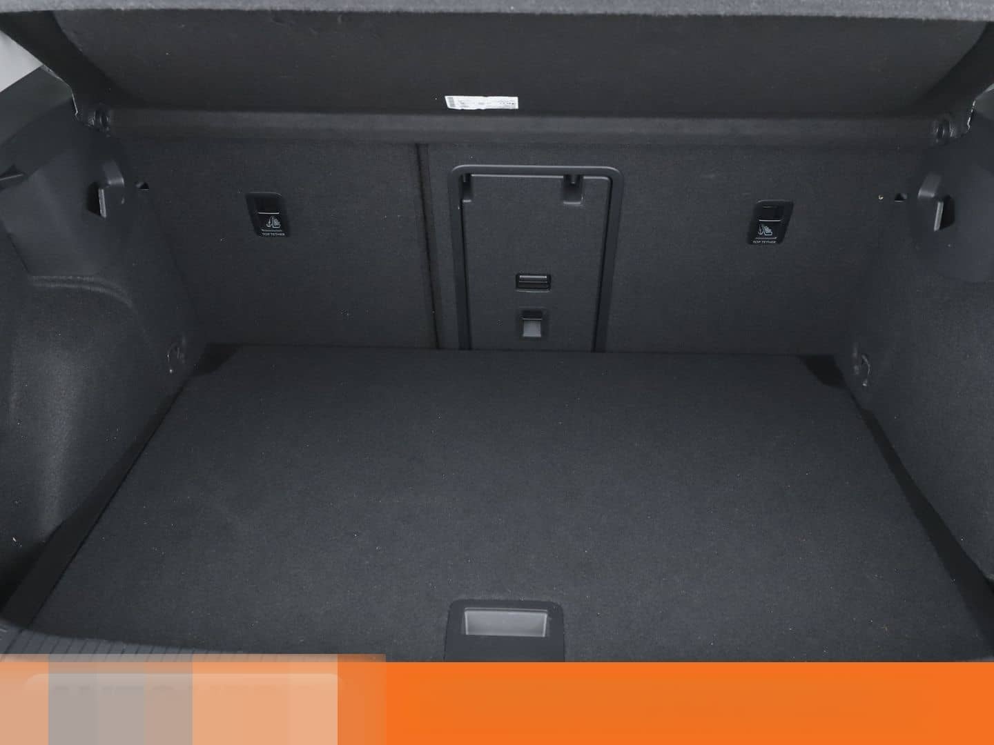 Volkswagen Golf VIII 1.5 TSI ACT Life*NAVI*ACC*PDC*SHZ*BT* foto 18