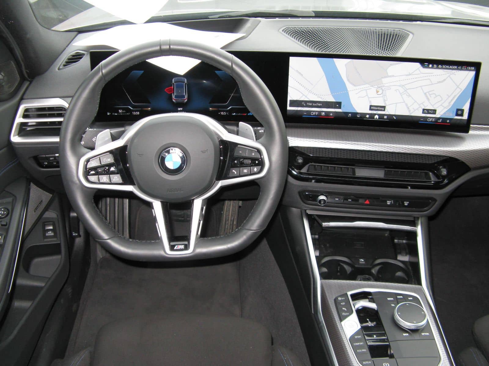 BMW 318 i M Sport Touring 360°NAVI HUD 18" -38% foto 17