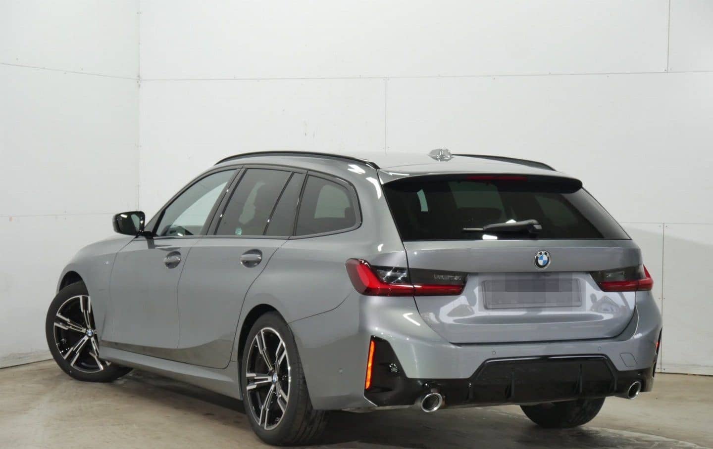 BMW 318 i M Sport Touring 360°NAVI HUD 18" -38% foto 3