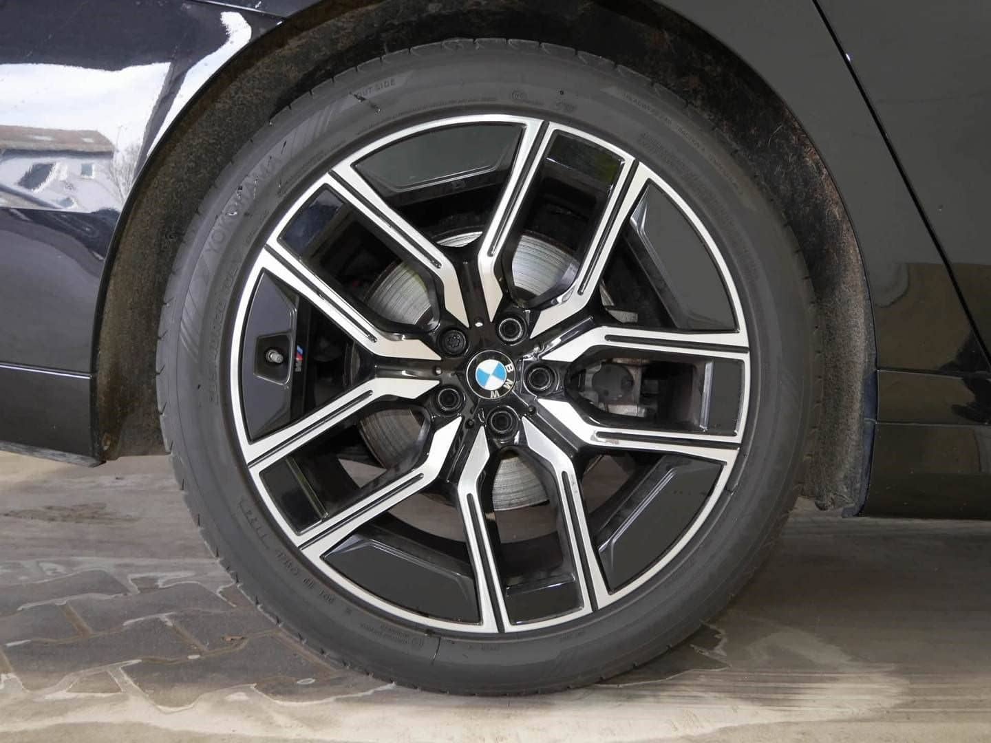 BMW 740d xDrive Limousine foto 8