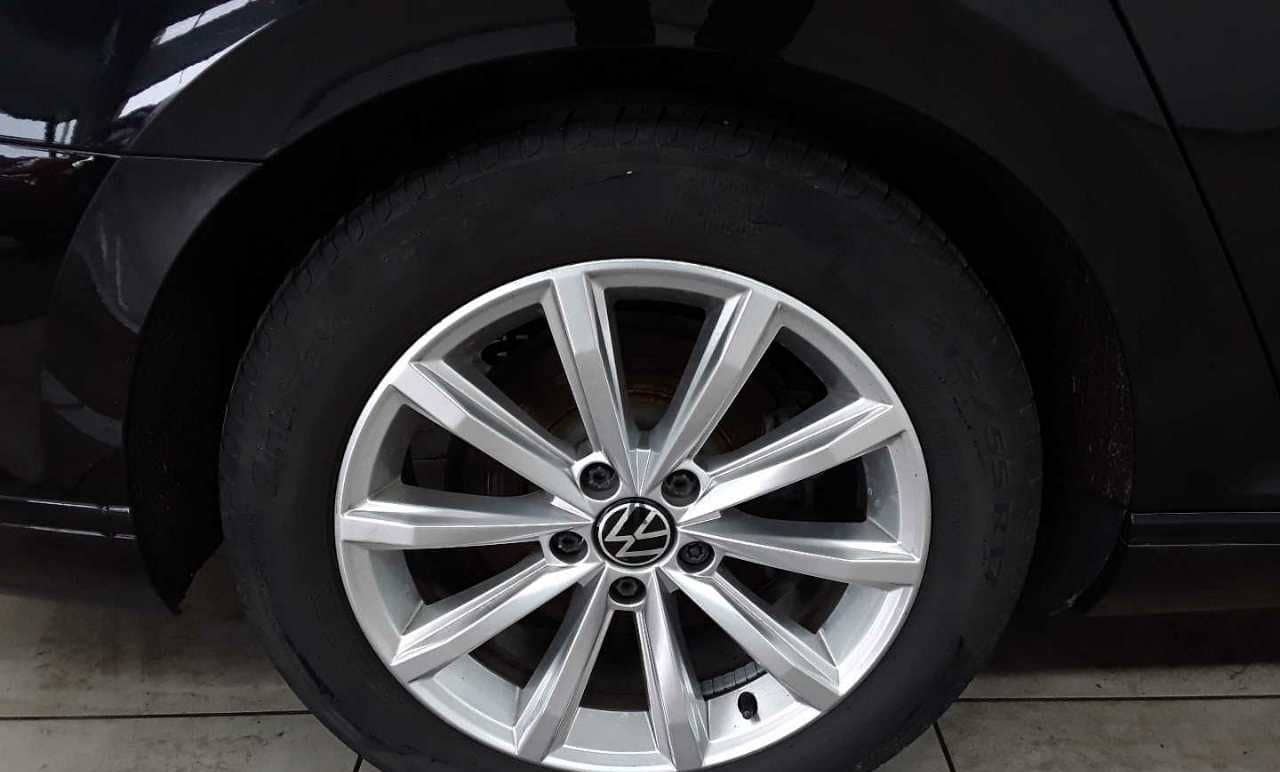 Volkswagen Passat Variant 2.0 TDI PANO AID AHK NAV foto 15
