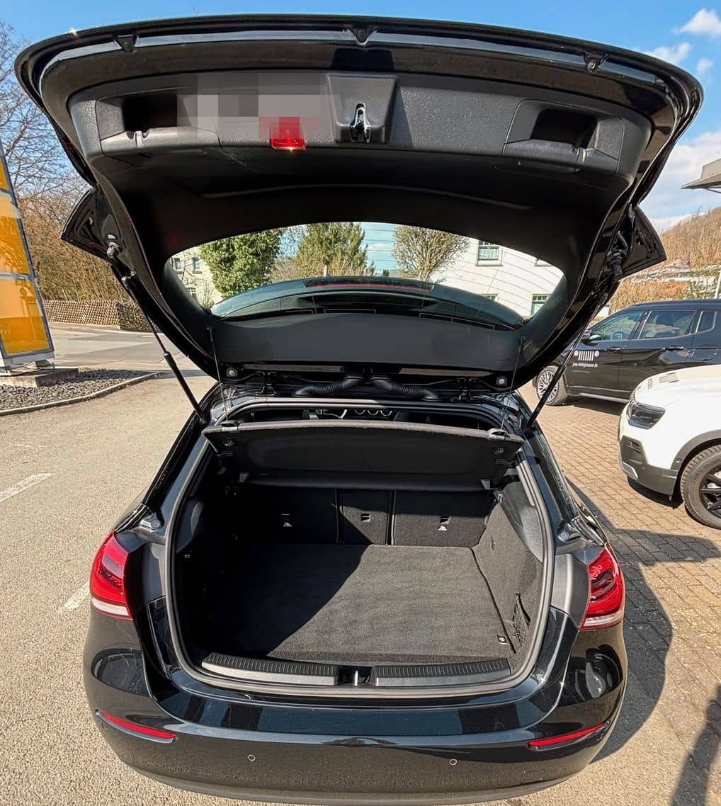 Mercedes-Benz A 200 foto 21