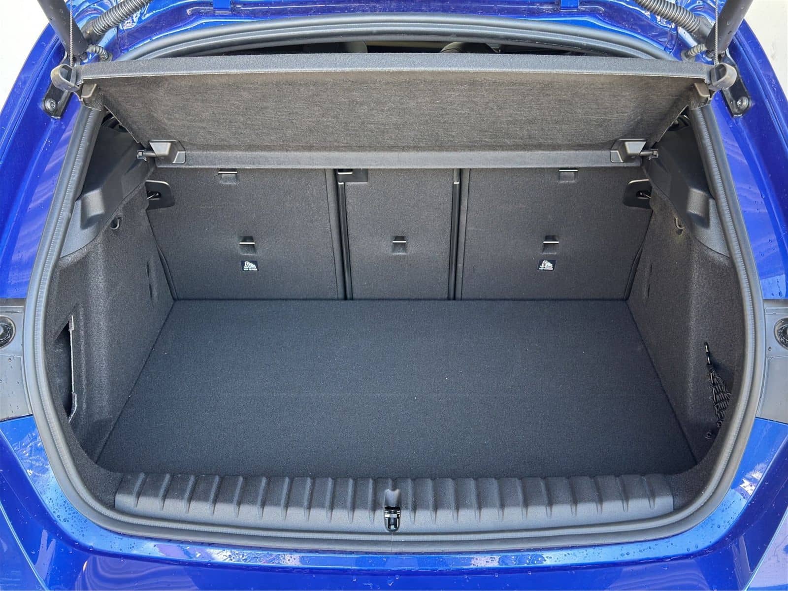 BMW 120dA Lim. M Sport LiveCock.HUD.LED.ParkAss.Keyl foto 9