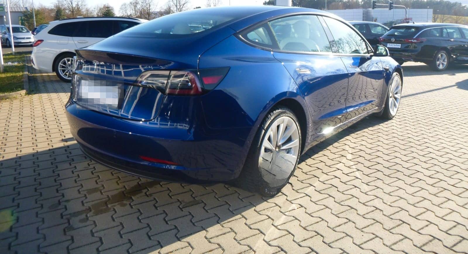 Tesla Model 3 Standard RWD >Wärmep/Autopilot/Glasdach< foto 3