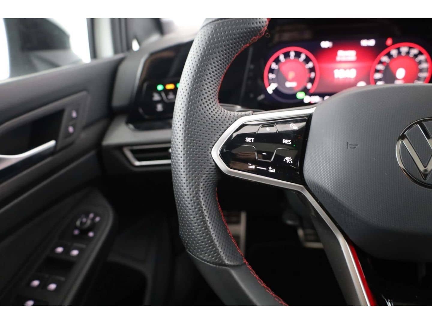 Volkswagen Golf GTI 2.0 TSI Clubsport DSG LED/RFK/SH/DAB+ foto 15