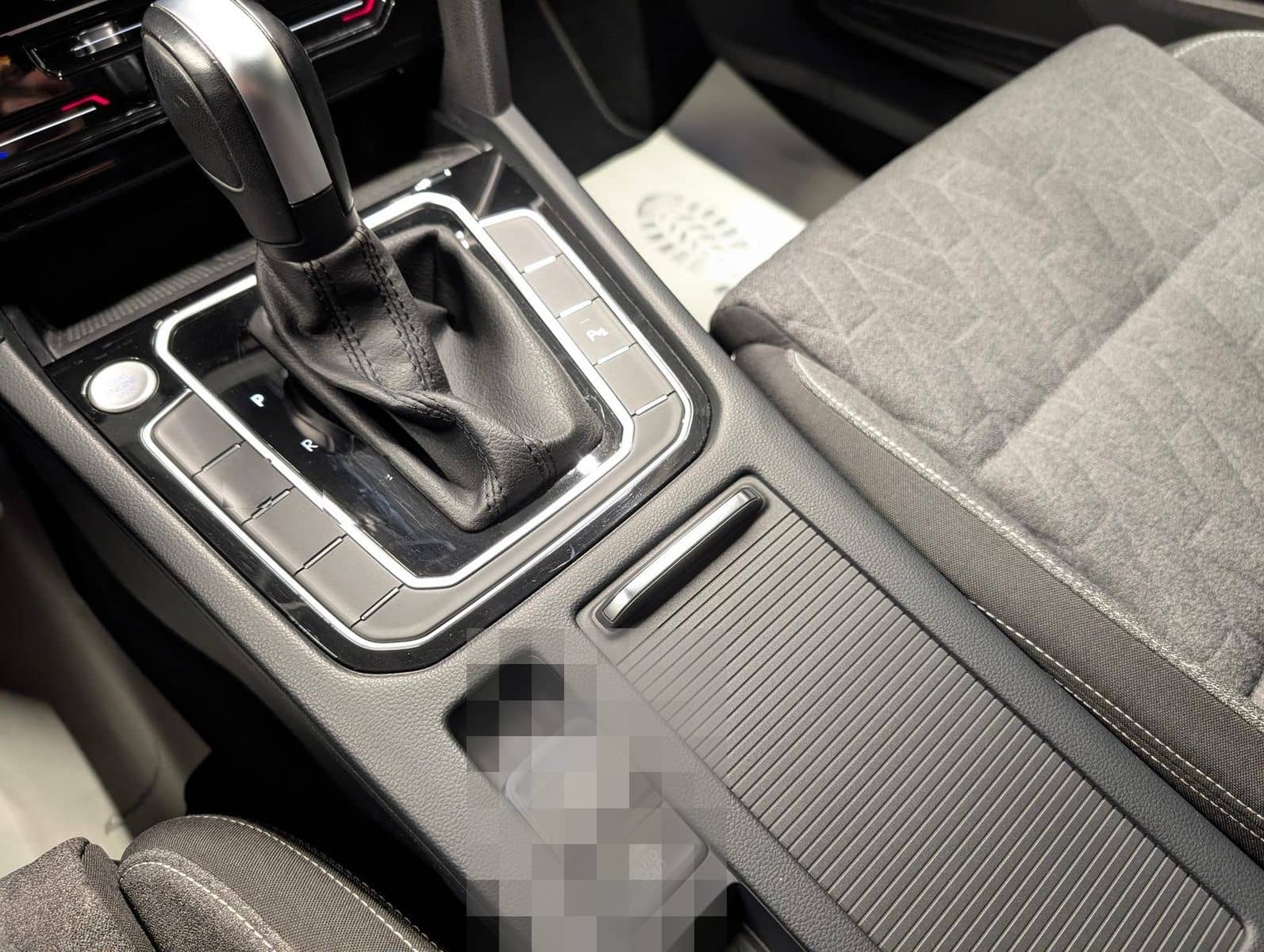 Volkswagen Passat Variant LED/Navi/Massage/AHK/SHZ/Kam/ACC foto 18