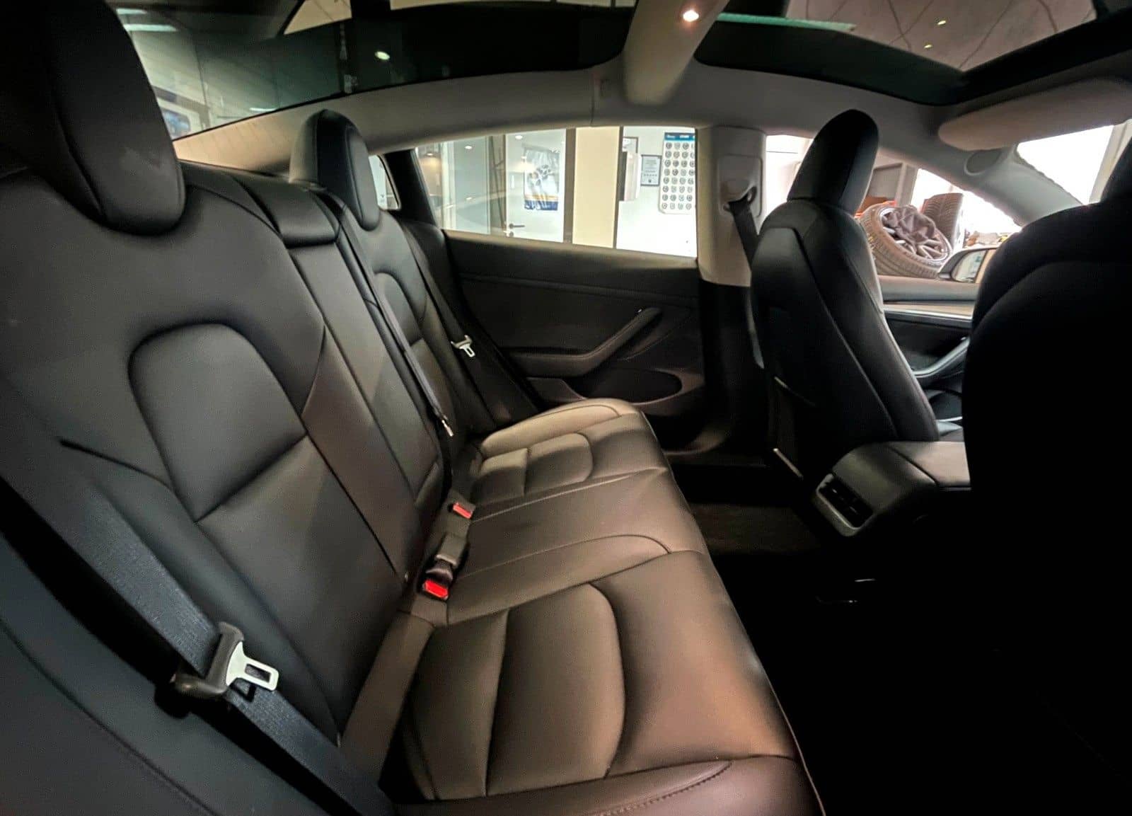 Tesla Model 3+ohne Nachlackierung+ kaufe auch Tesla an foto 14