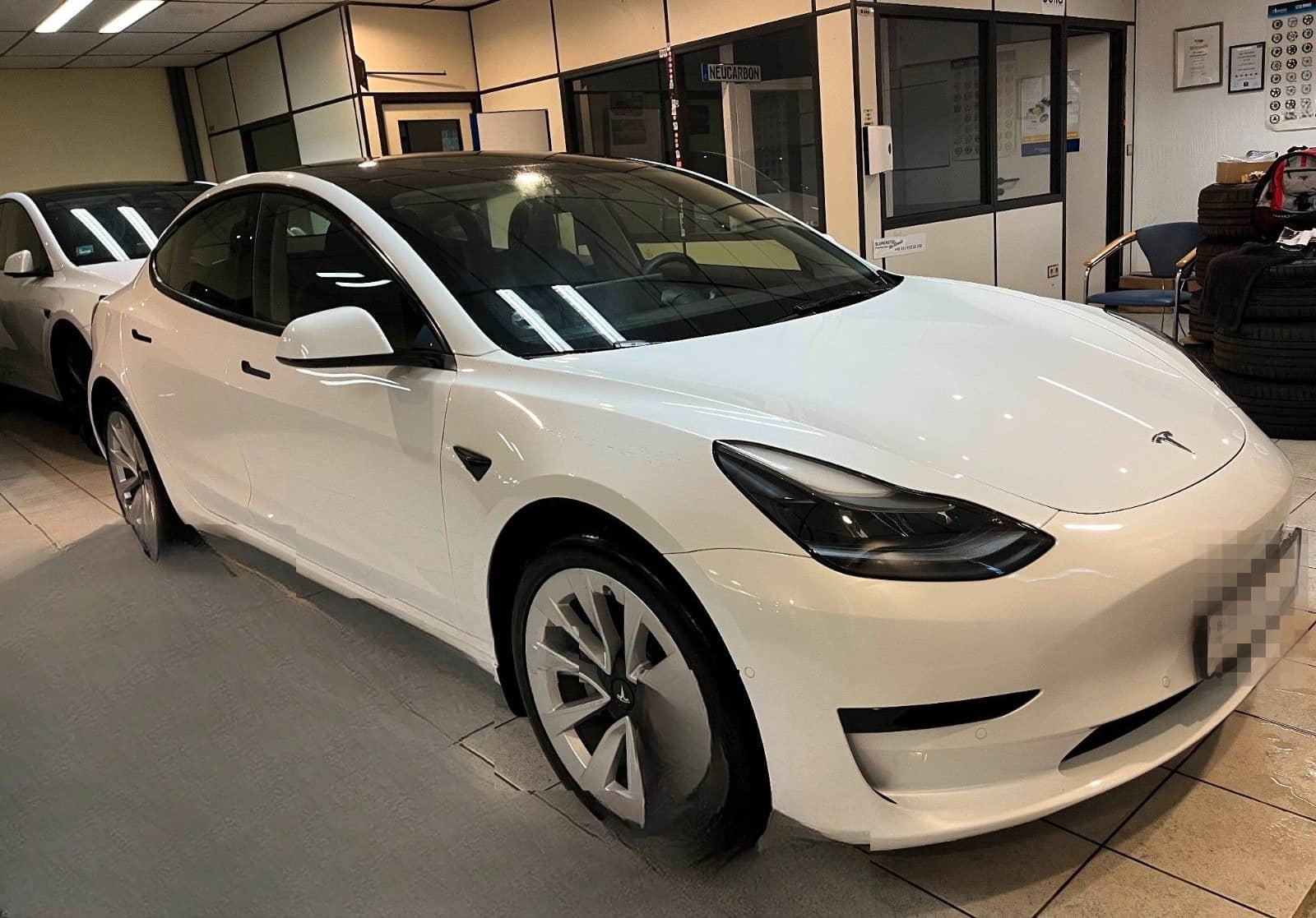 Tesla Model 3+ohne Nachlackierung+ kaufe auch Tesla an foto 3
