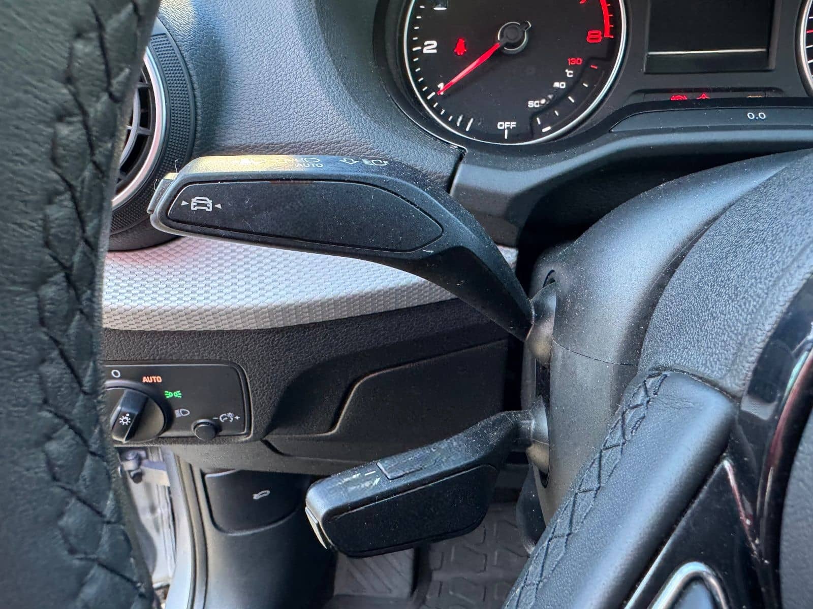 Audi Q2 35 TFSI advanced foto 13