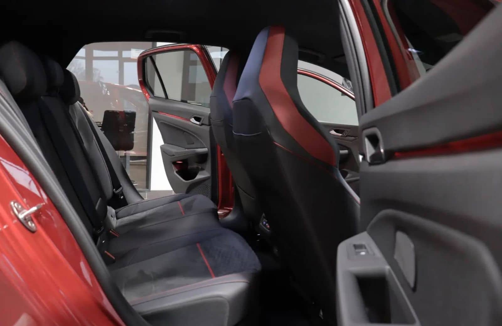 Volkswagen Golf VIII Lim. GTI Clubsport foto 11