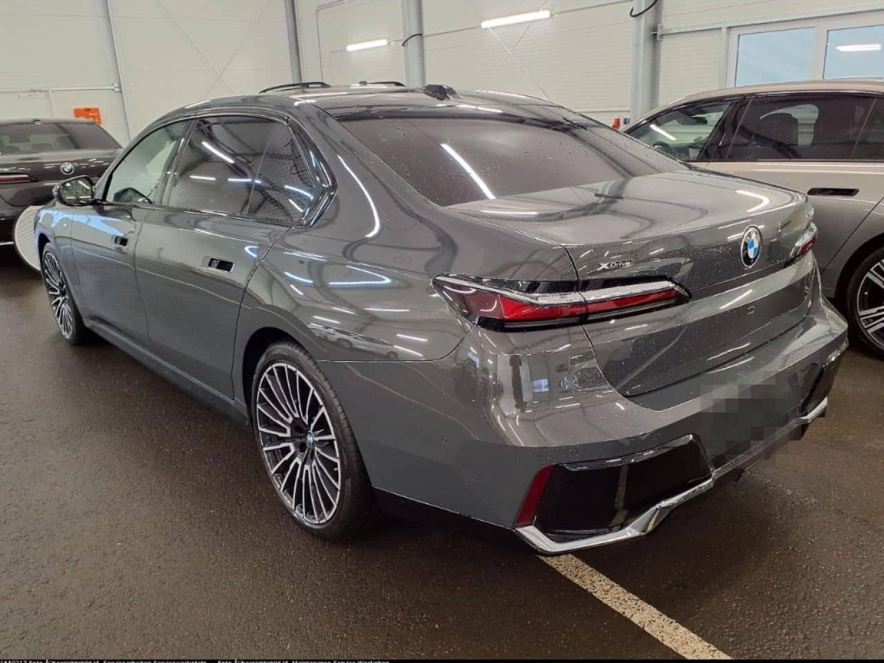 BMW 740d xDr M SPORT AutoTüren,SkyL,StHzg,360° foto 6