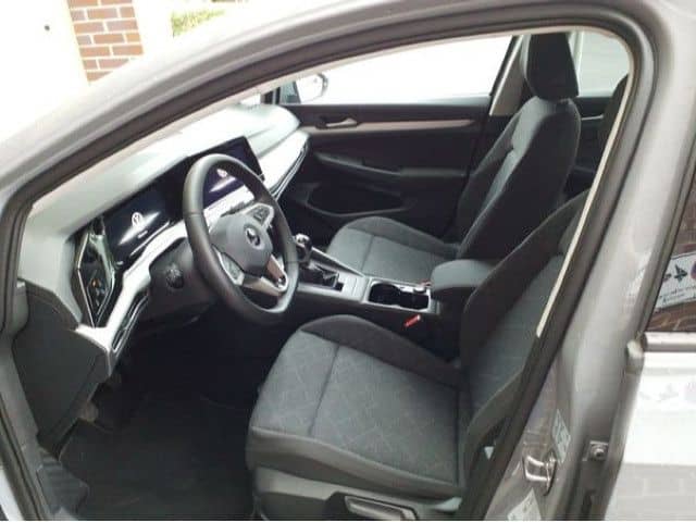 Volkswagen Golf VIII 2.0 TDI Life Navi ACC DAB+ LED FrontAs foto 3