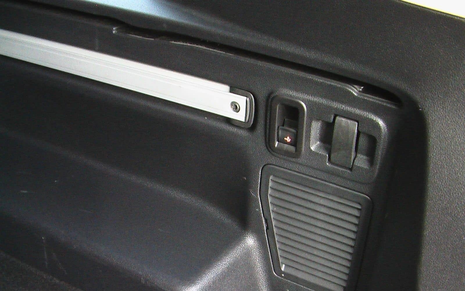 Volkswagen Touran Highline R-Line PANO*AHK*ERGO*FAMILY*7-SI foto 19