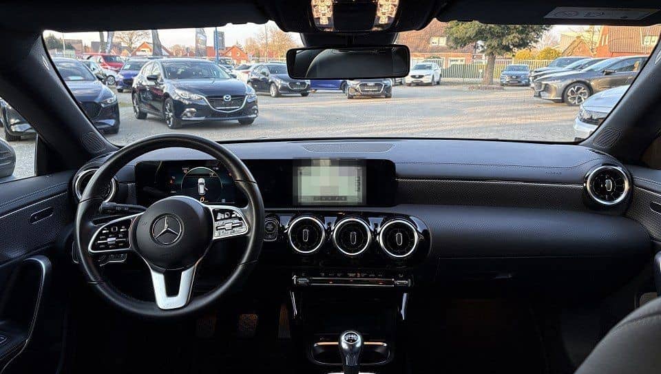 Mercedes-Benz CLA 180d Shooting Brake, Progressive , LEDER, NA foto 11