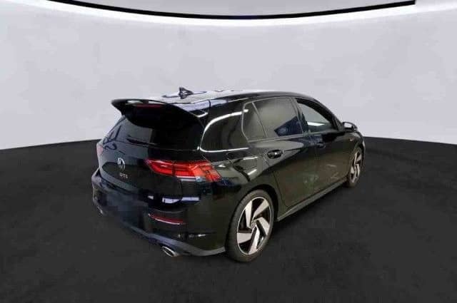 Volkswagen Golf VIII Lim. GTI Clubsport 2.0 TSI DSG SHZ+CP foto 2