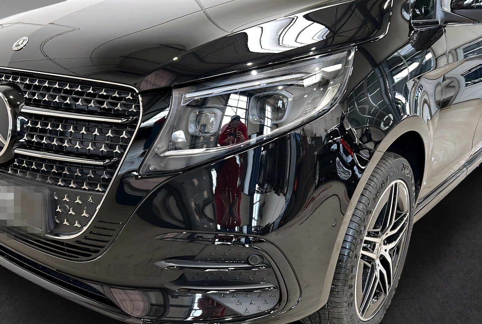 Mercedes-Benz V 300 d extralang AVANTGARDE+AMG+DISTR+Burmester foto 15