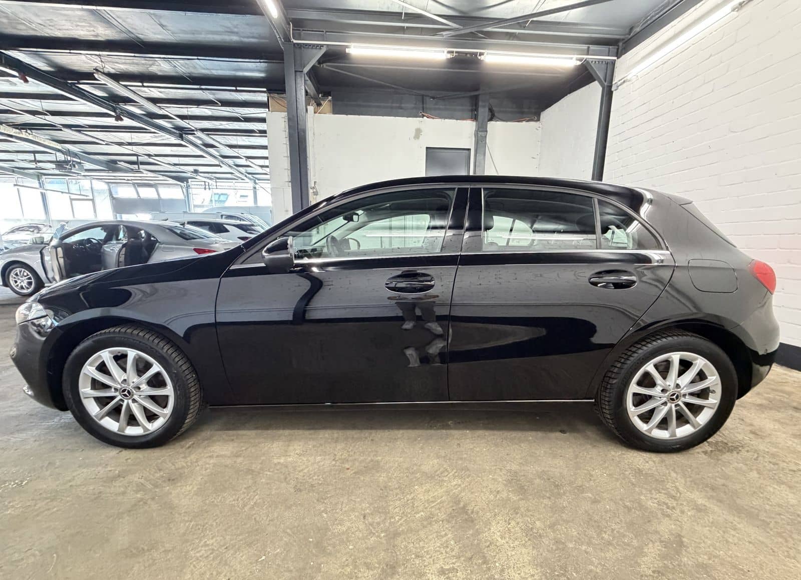 Mercedes-Benz A 250 e 8G-DCT Style PDC*CARPLAY*SPURHALTEASS foto 5