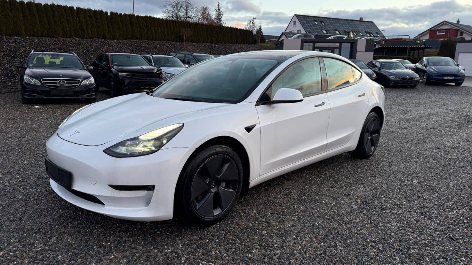 Tesla Model 3 Long Range Dual AWD foto 1