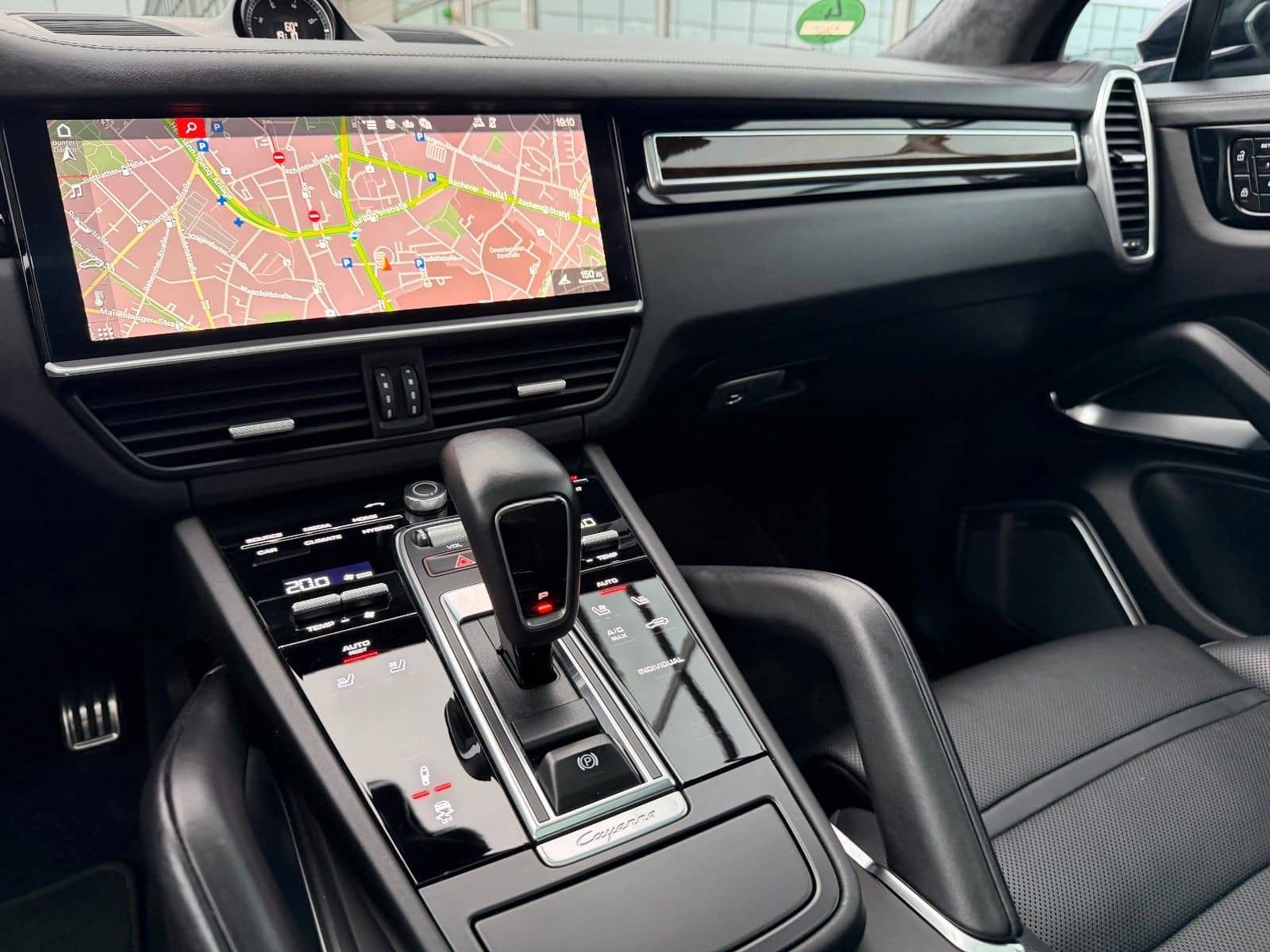 Porsche Cayenne Turbo S E-Hybrid Approved Chrono foto 12