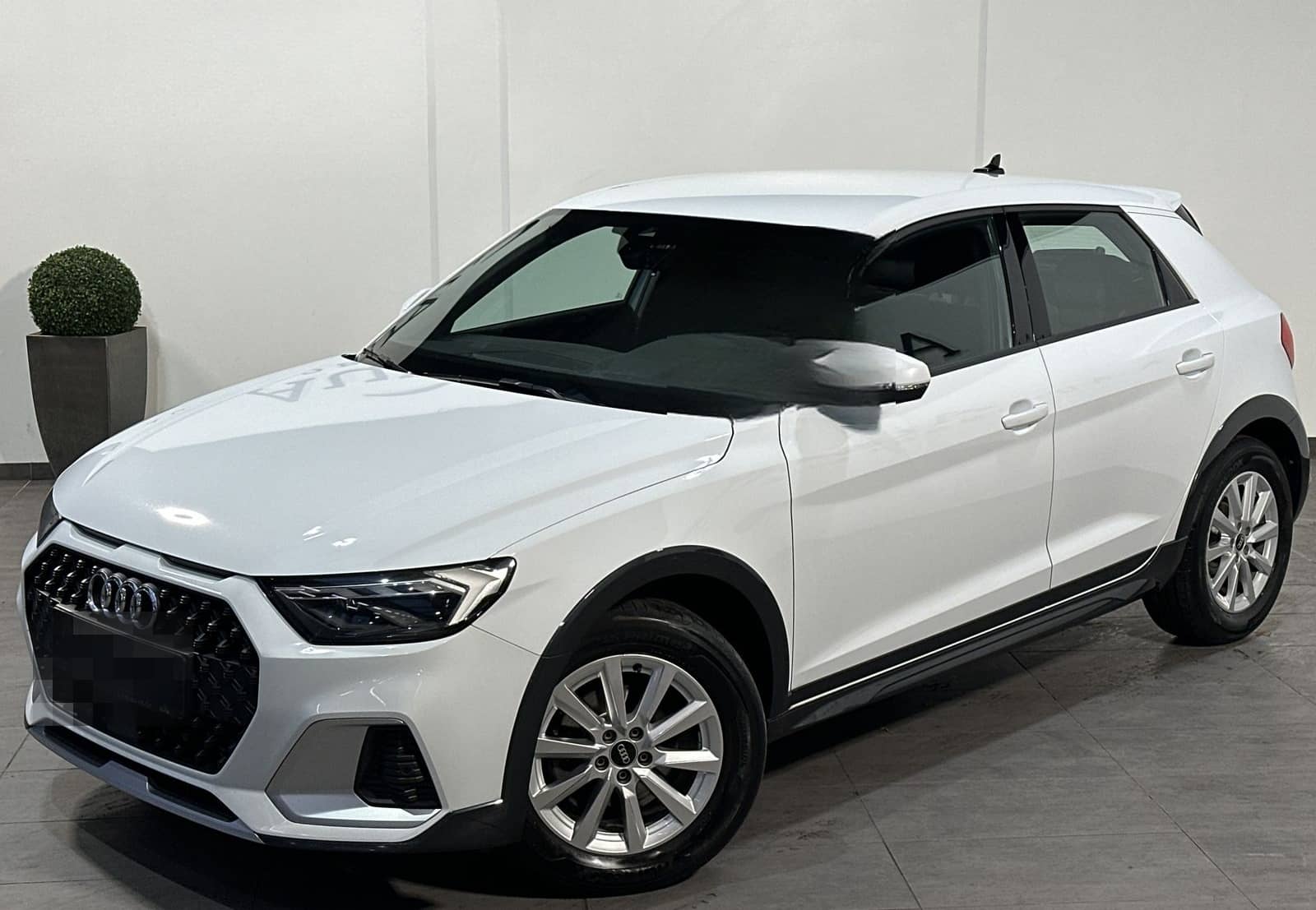 Audi A1 30 TFSI City Carver S-Line NAV+LED+V-COCKPIT foto 2