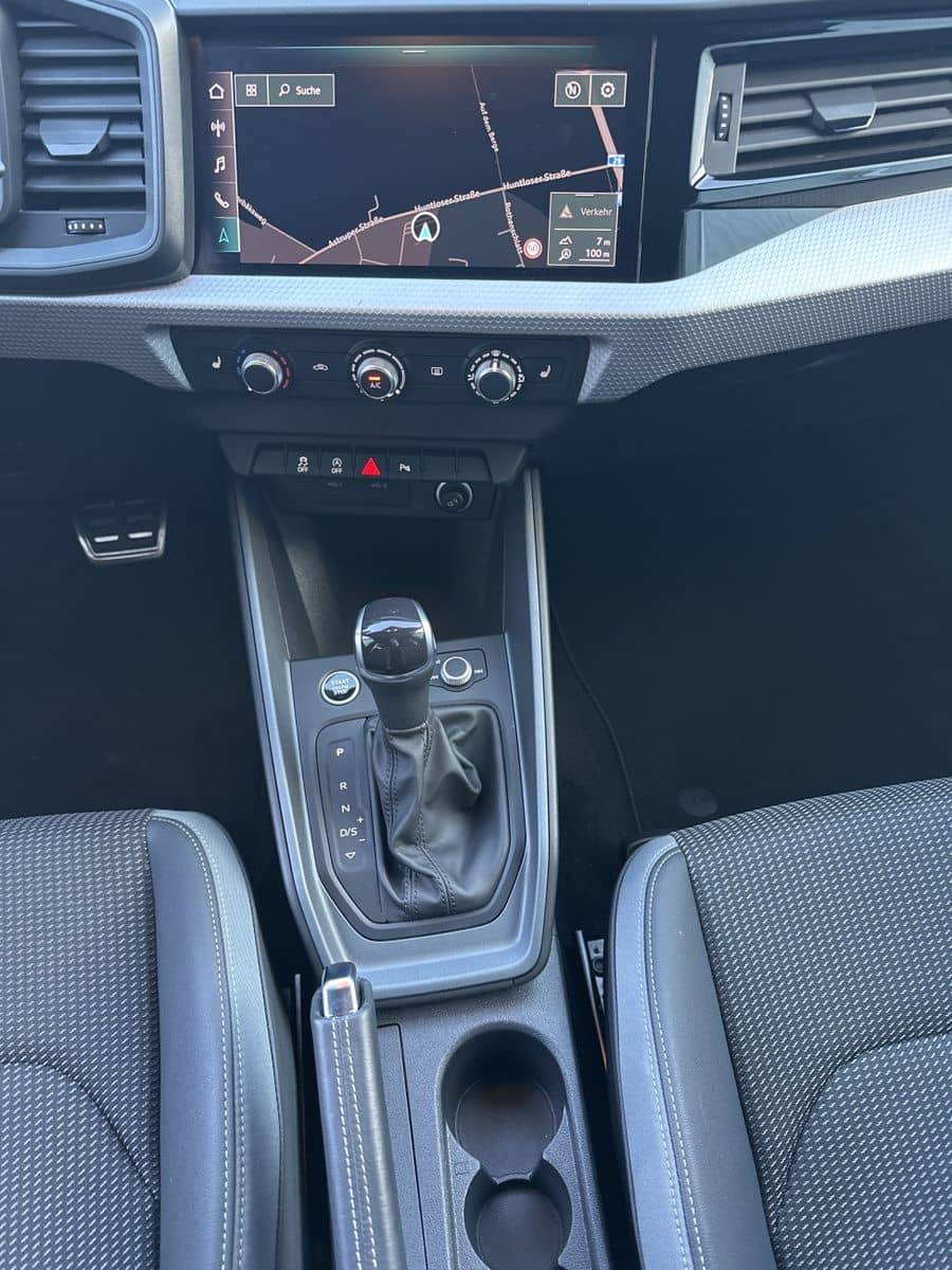 Audi A1 30 TFSI City Carver S-Line NAV+LED+V-COCKPIT foto 11