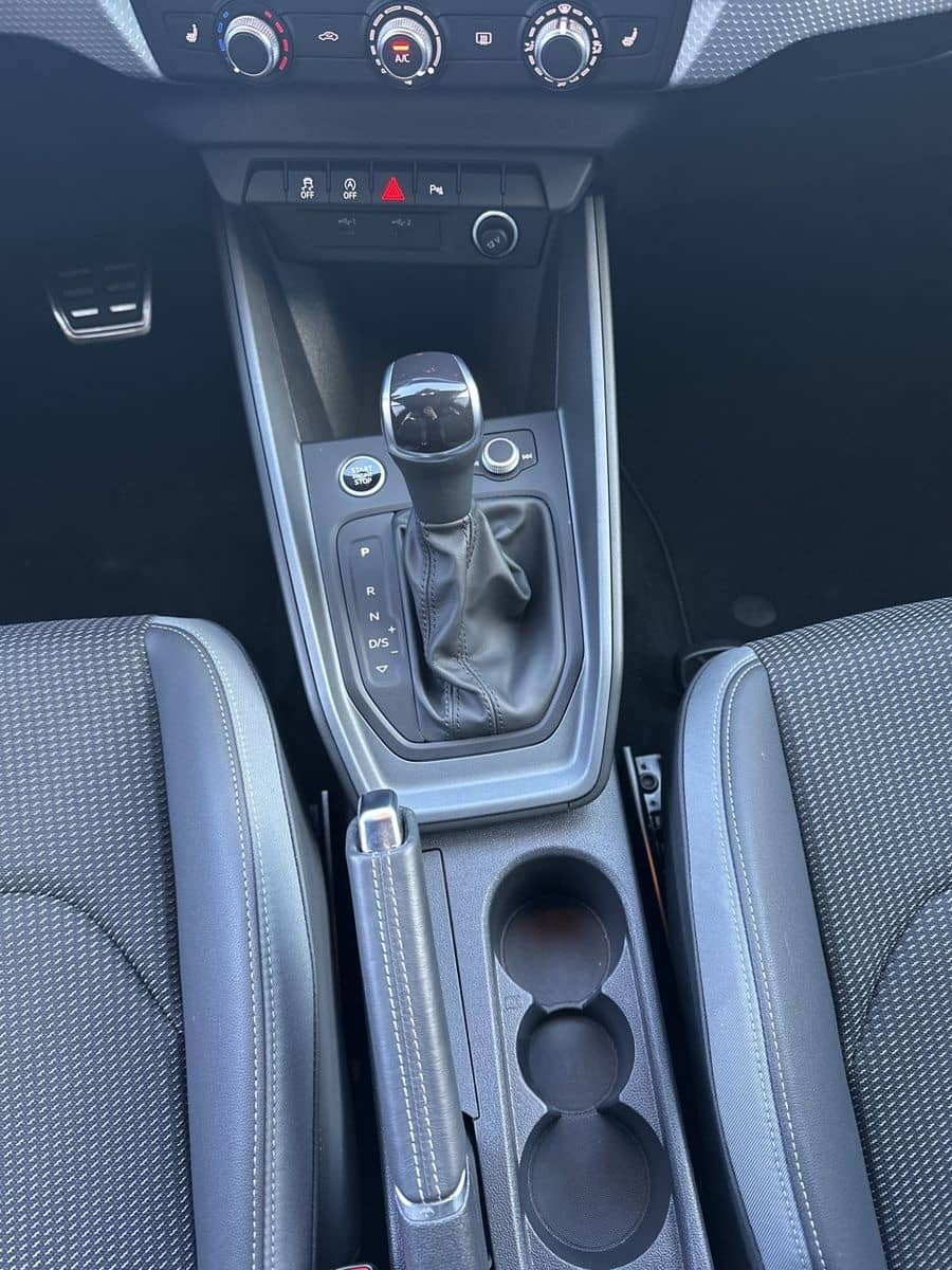 Audi A1 30 TFSI City Carver S-Line NAV+LED+V-COCKPIT foto 12