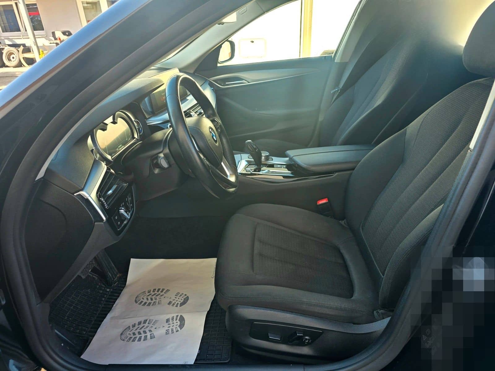 BMW 520 X-drive Touring 520 d xDrive foto 14