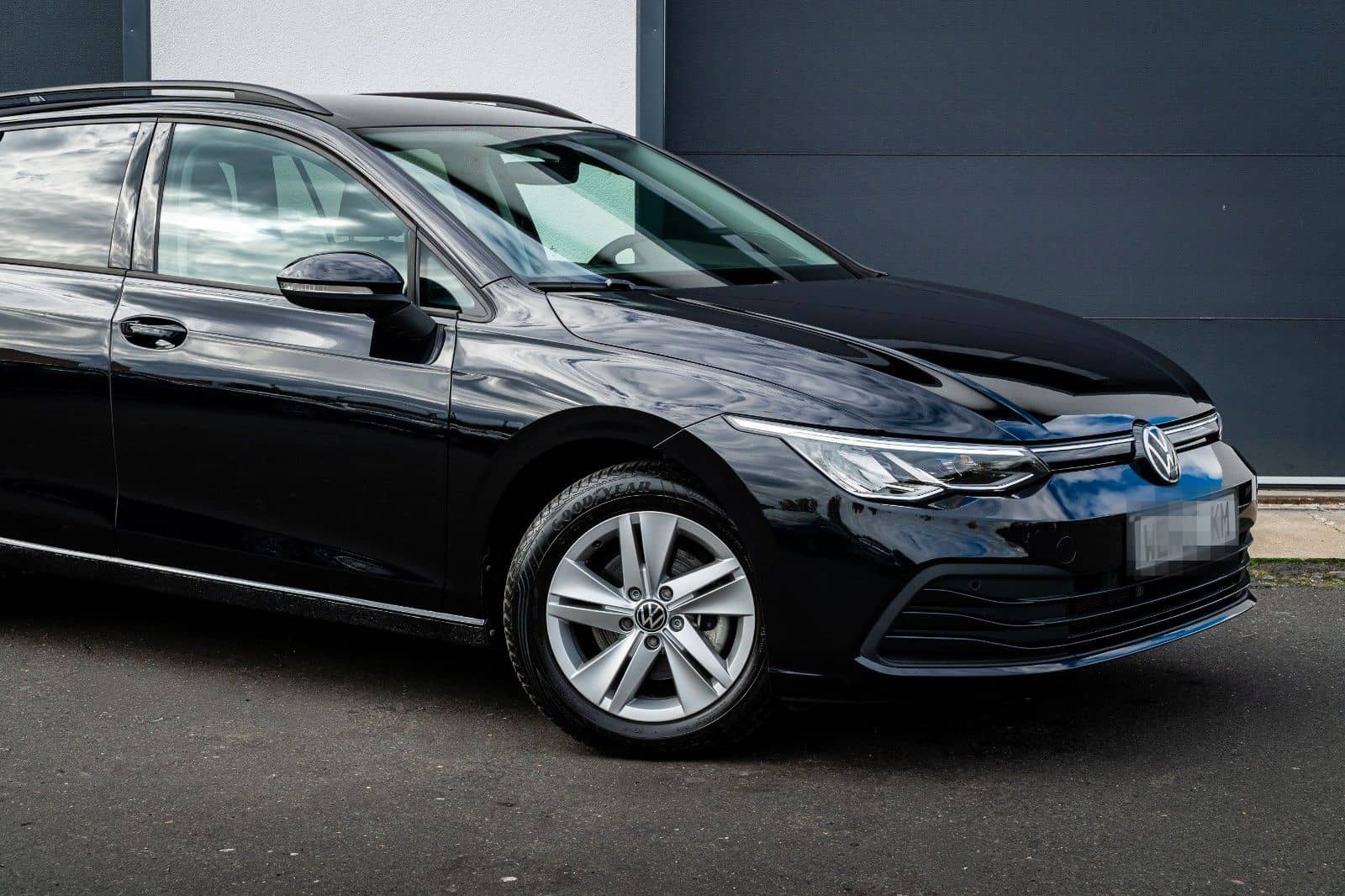 Volkswagen Golf VIII - 1.0Tsi/6gang/Kamera/Virtual/Led/Navi foto 15