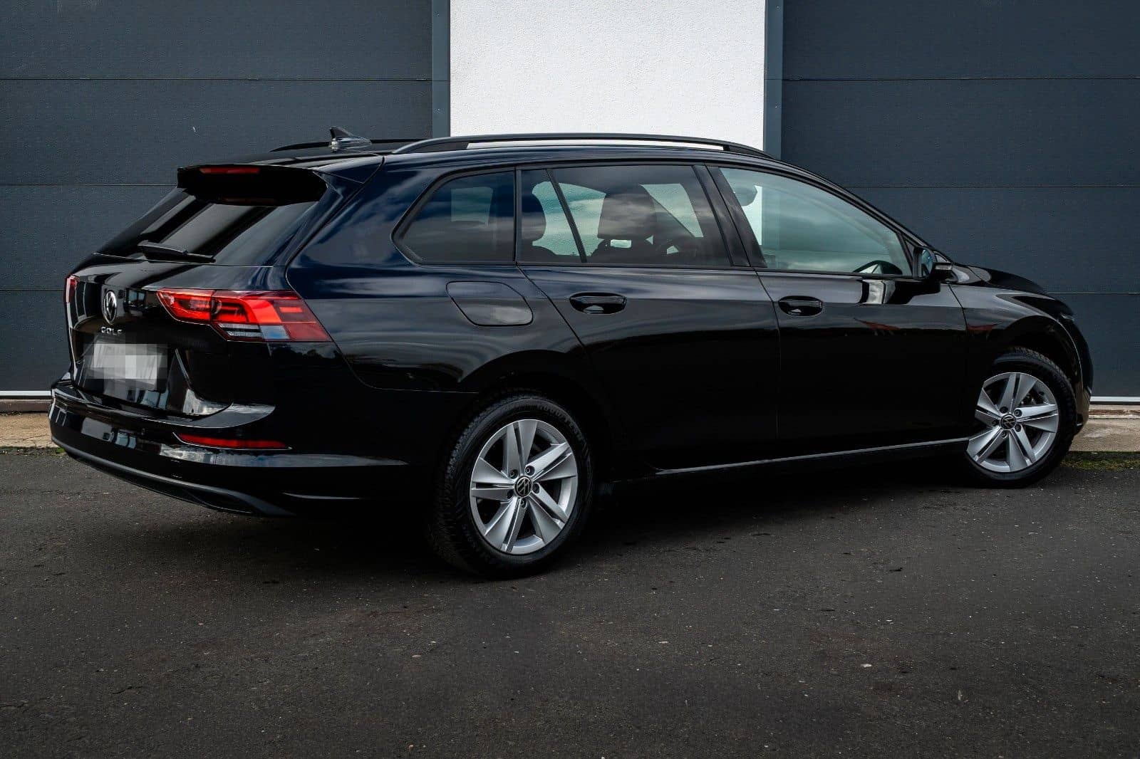 Volkswagen Golf VIII - 1.0Tsi/6gang/Kamera/Virtual/Led/Navi foto 7