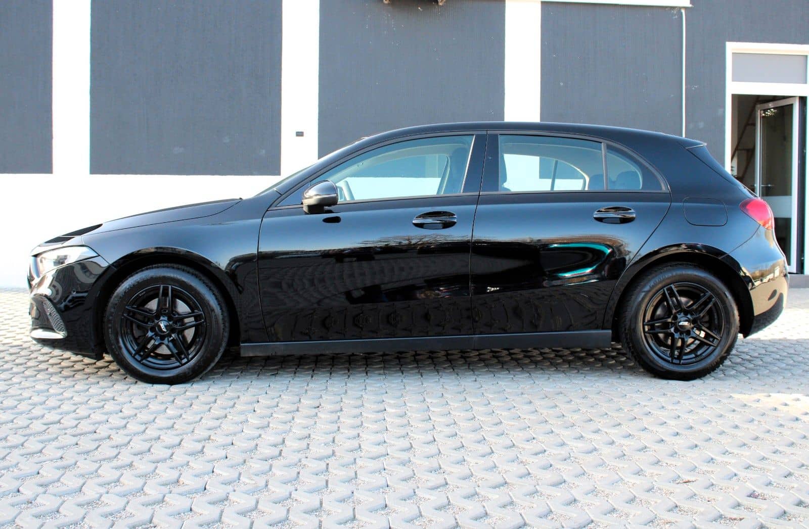 Mercedes-Benz A 180 A A 180 d foto 3