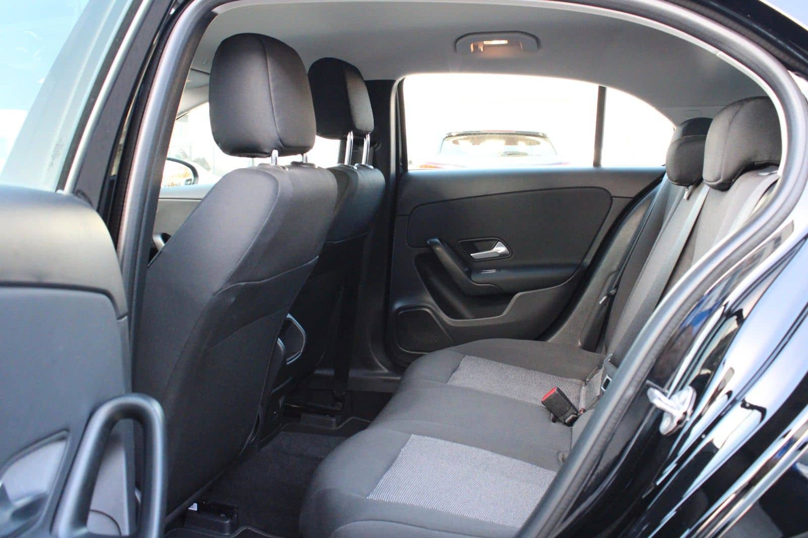 Mercedes-Benz A 180 A A 180 d foto 24