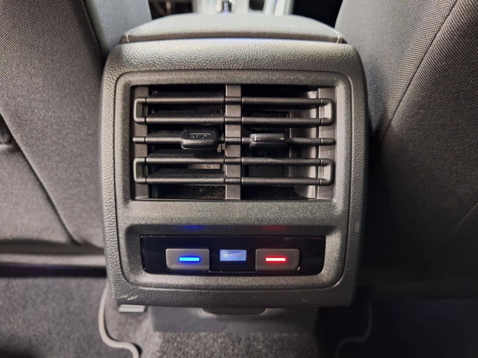 Volkswagen Golf 1.4 TSI DSG Style eHybrid Matrix|Navi|AHK|A foto 16