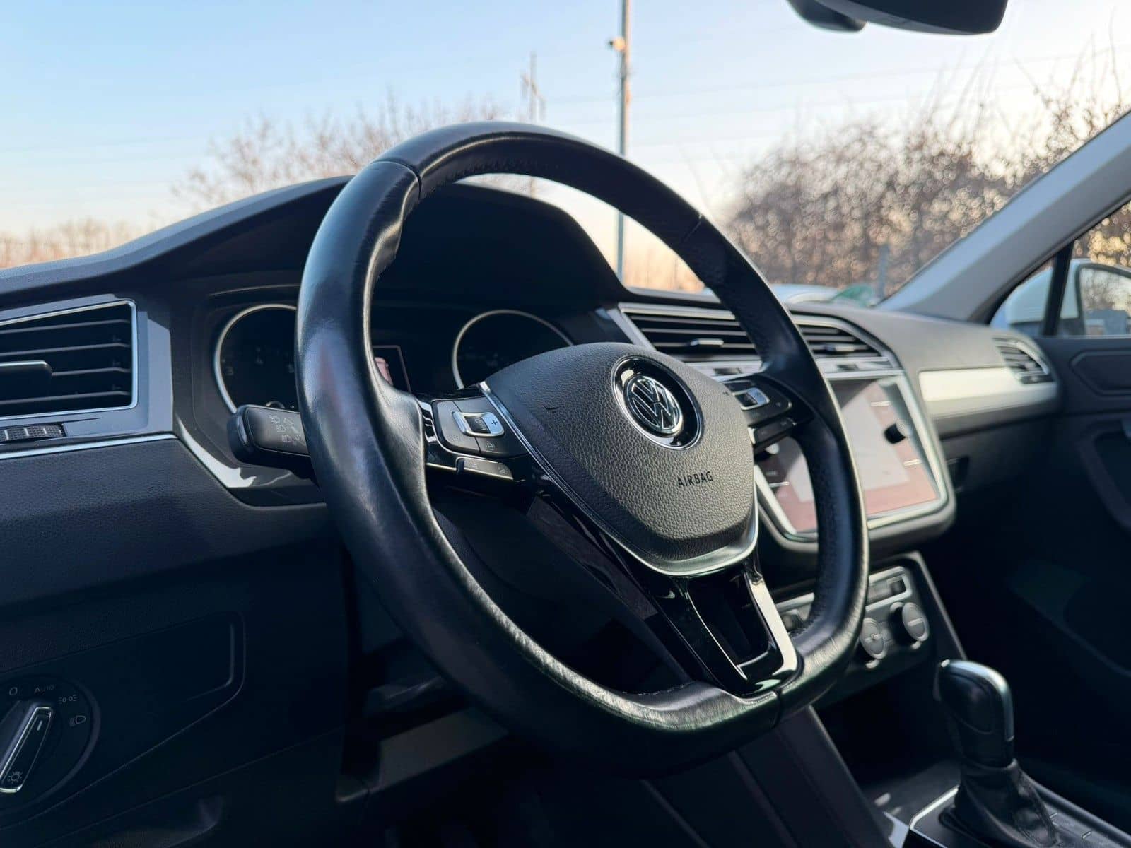 Volkswagen Tiguan Comfortline 4Motion Kam*SitzHz.*ACC foto 8