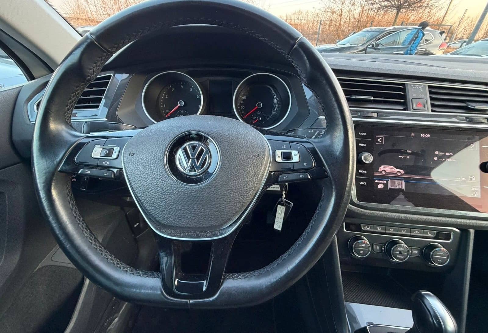 Volkswagen Tiguan Comfortline 4Motion Kam*SitzHz.*ACC foto 10