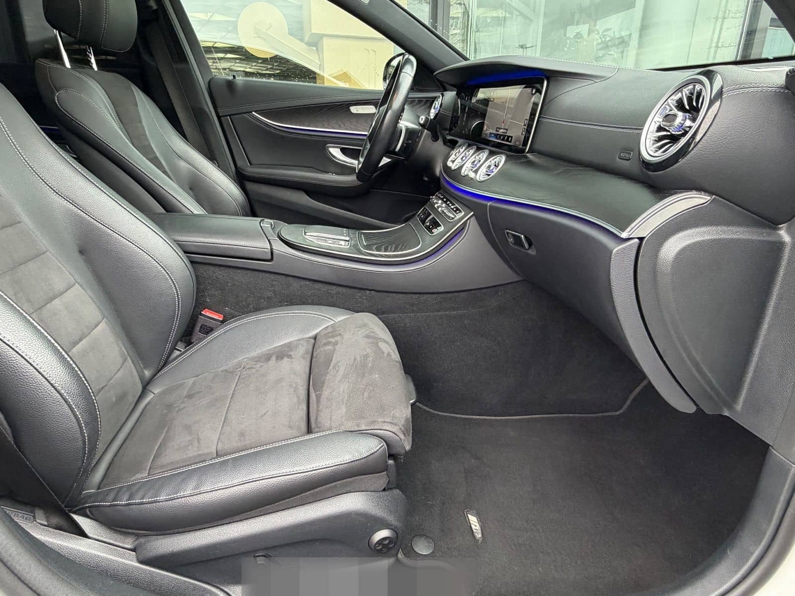 Mercedes-Benz E 220d AMG, LED, Kamera, Night, Totwinkel, GLSD, foto 10