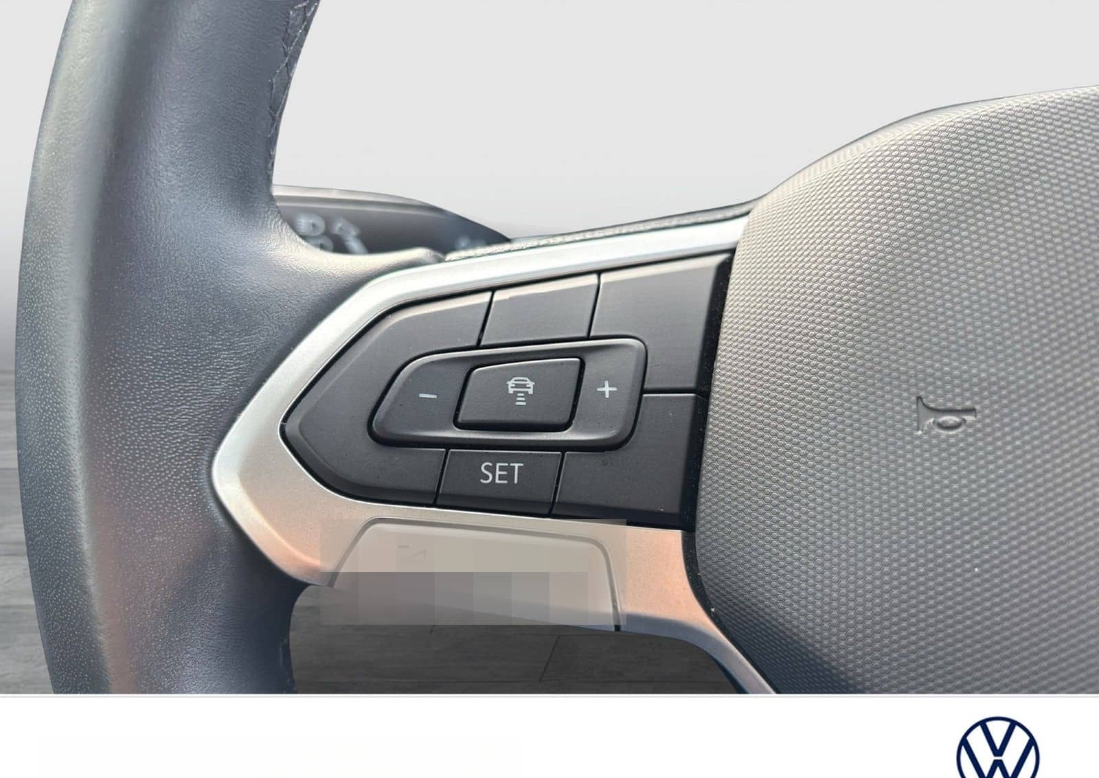 Volkswagen T-Roc 1.0 STYLE PANO AHK CAM ACC LM17 NAVI LED+ foto 15