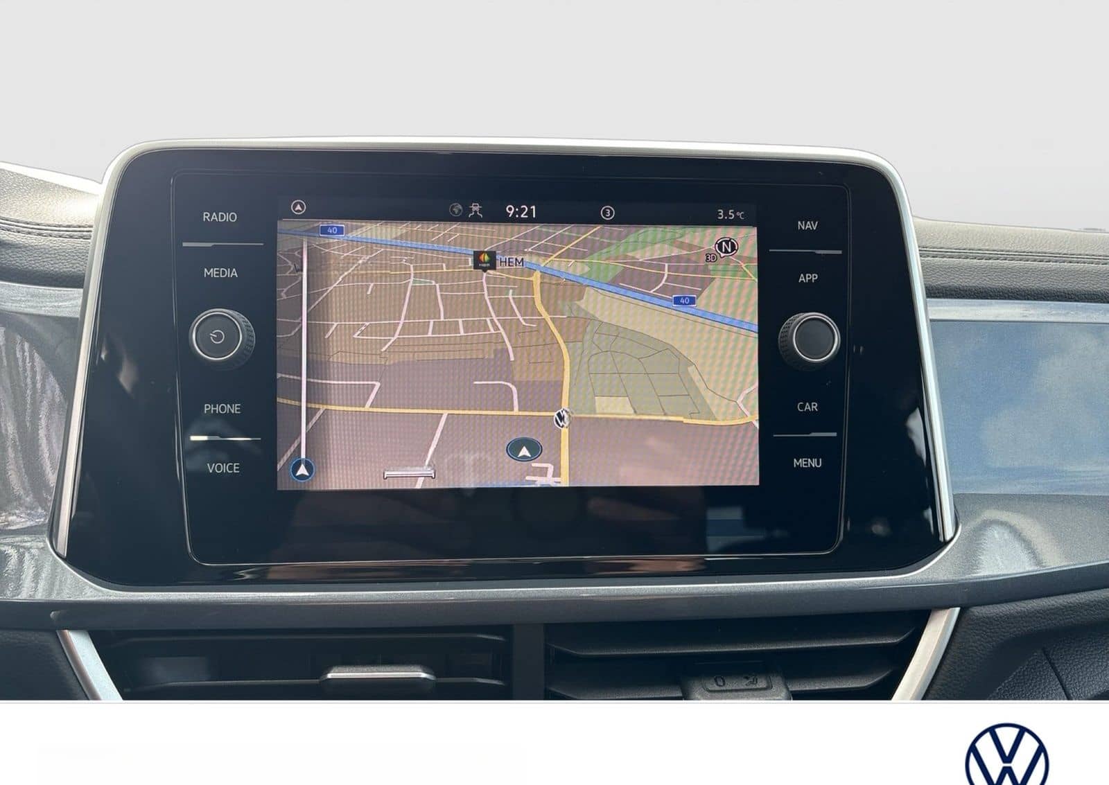 Volkswagen T-Roc 1.0 STYLE PANO AHK CAM ACC LM17 NAVI LED+ foto 10