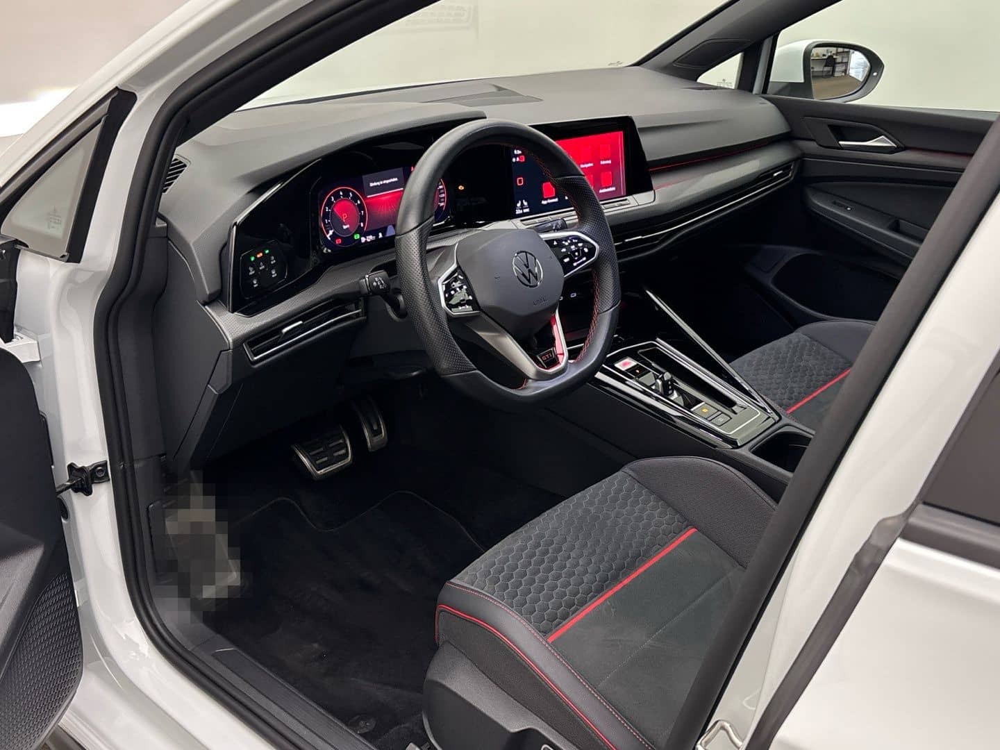 Volkswagen Golf VIII GTI Clubsport 2.0 TSI Matrix Pano. ACC foto 9