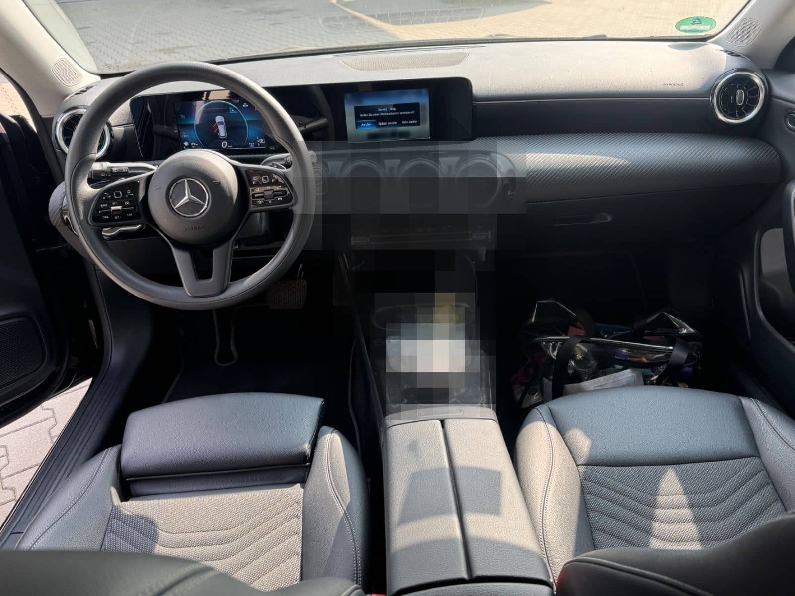 Mercedes-Benz CLA 180 Shooting Brake Motor 1,332 cm  Coc Leder foto 3