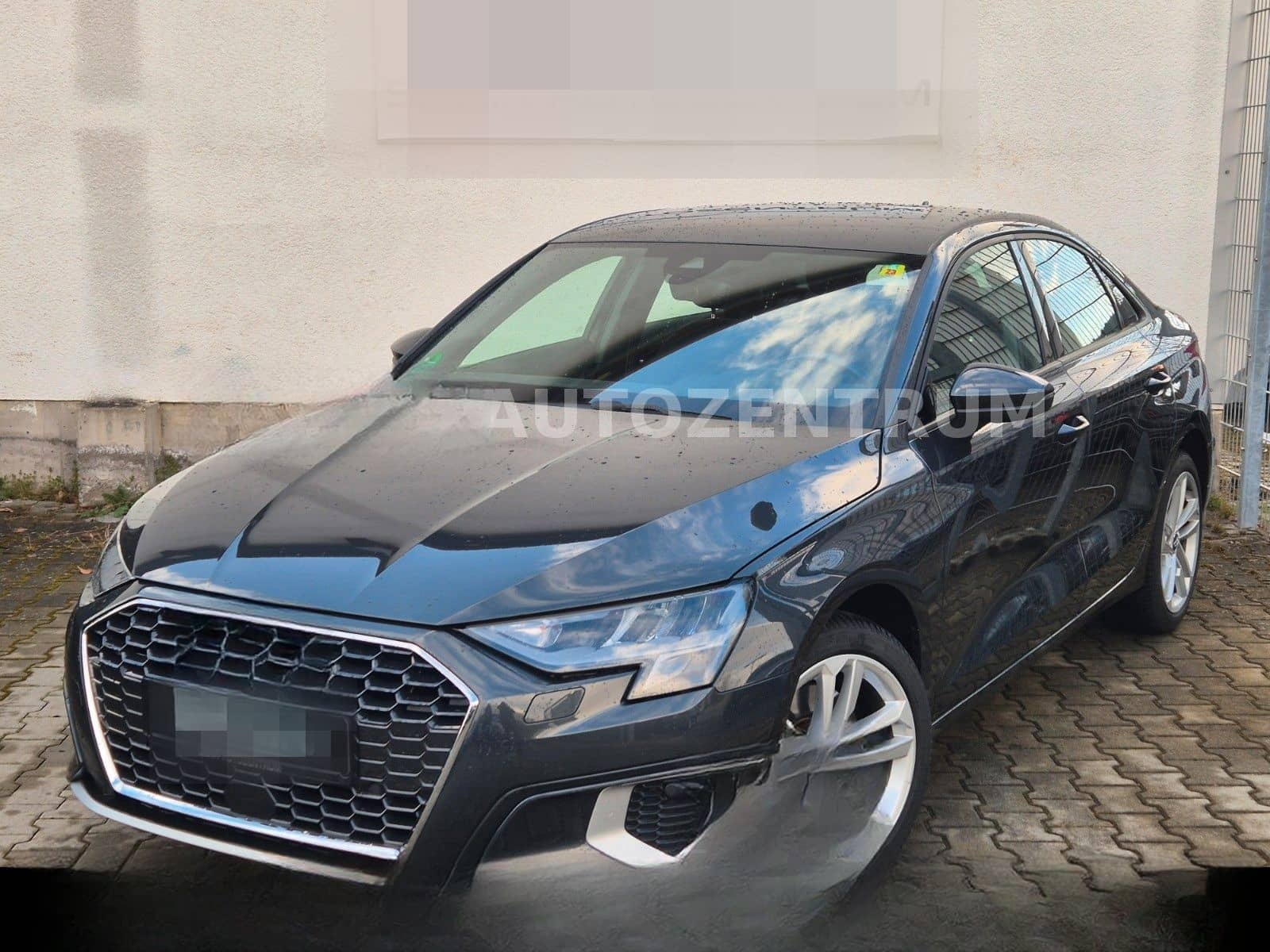 Audi A3 30 TFSI Limo advanced 1.Hand LED SHZ SPUR AHK foto 1