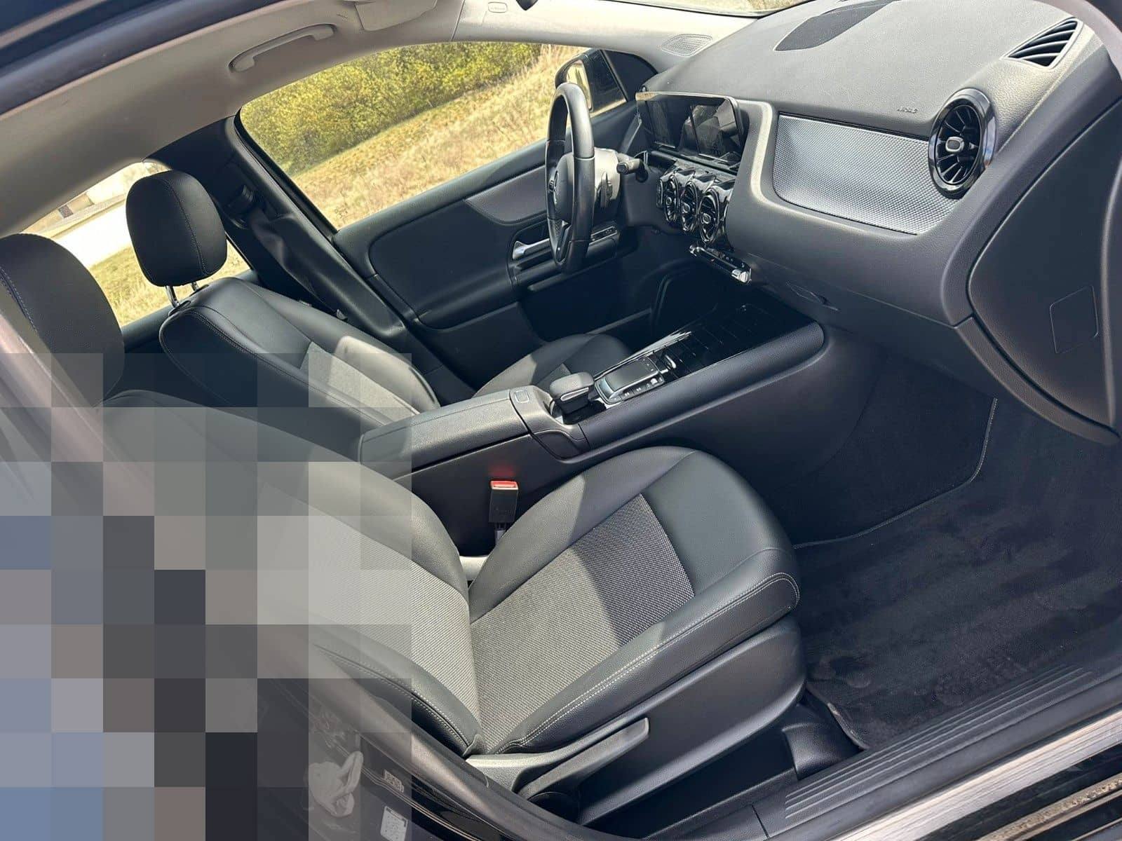 Mercedes-Benz GLA 180d Business Solution - Diesl foto 9