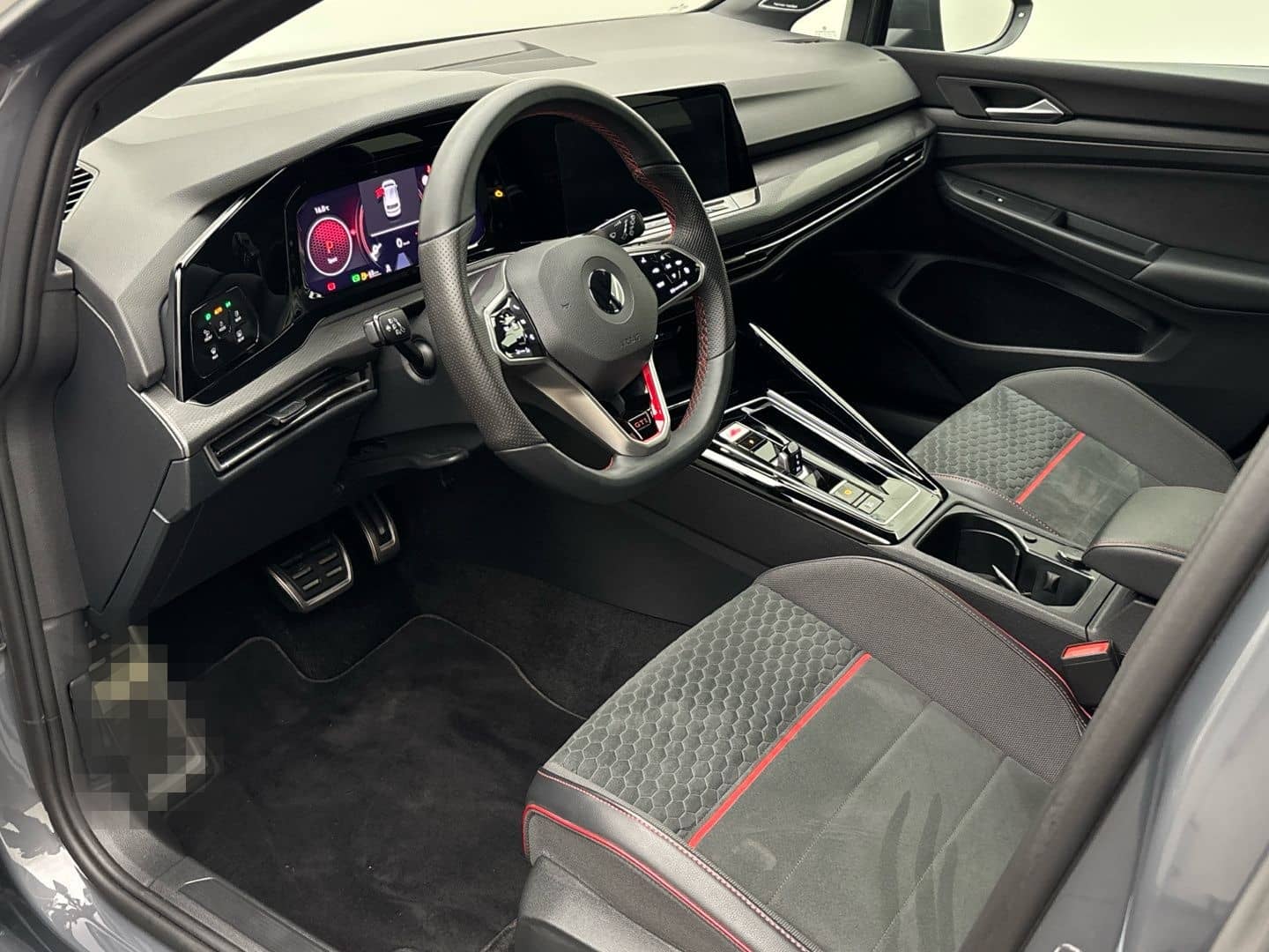 Volkswagen Golf VIII GTI Clubsport 2.0 TSI DSG Matrix ACC foto 9